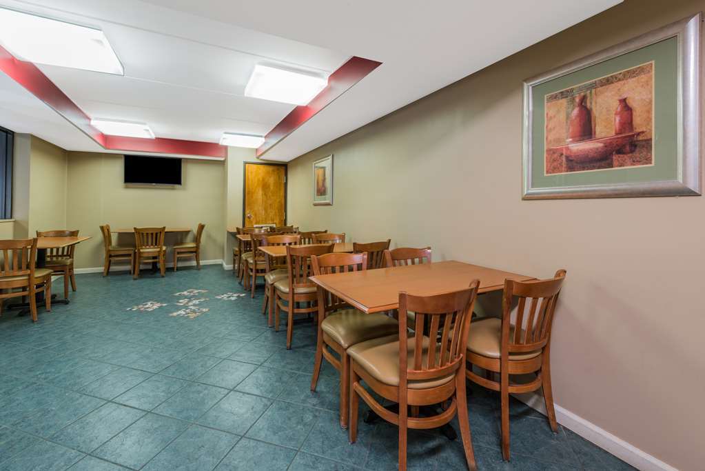 Days Inn By Wyndham Hurstbourne Louisville Konforlar fotoğraf